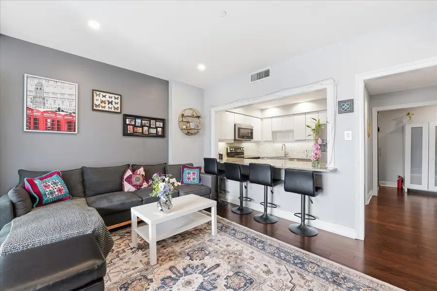 100 SHEARWATER CT EAST #54, Jersey City, NJ 07305 - Image #3