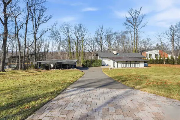 27 SUFFOLK LANE, Tenafly, NJ 07670