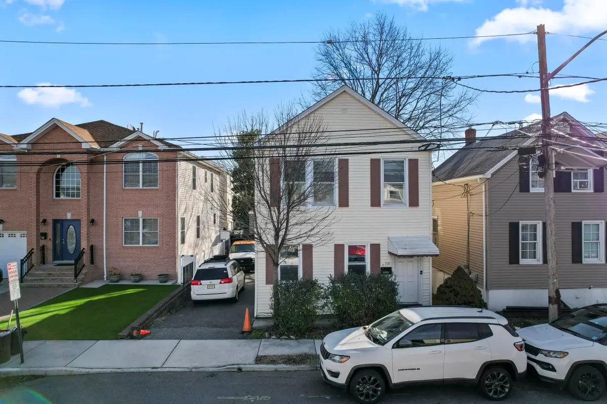 718 1ST ST, Secaucus, NJ 07094 - Image #1