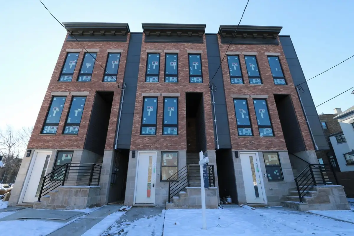 27 CLINTON AVE #1, Jersey City, NJ 07304 - Image #1