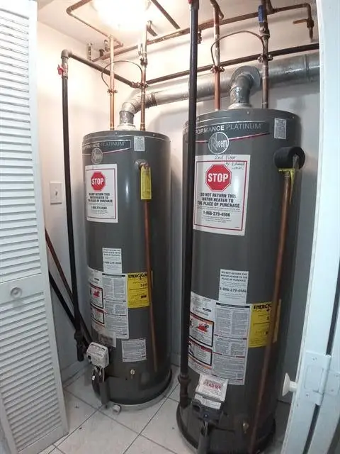 126 FULTON AVE, Jersey City, NJ 07305 - Image #2