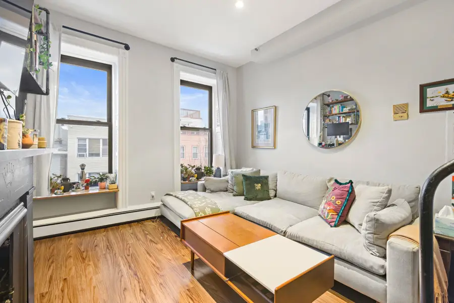 343 4TH ST #6, Jersey City, NJ 07302 - Image #2