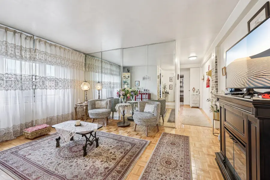 8811 BERGENLINE AVE #25, North Bergen, NJ 07047 - Image #2