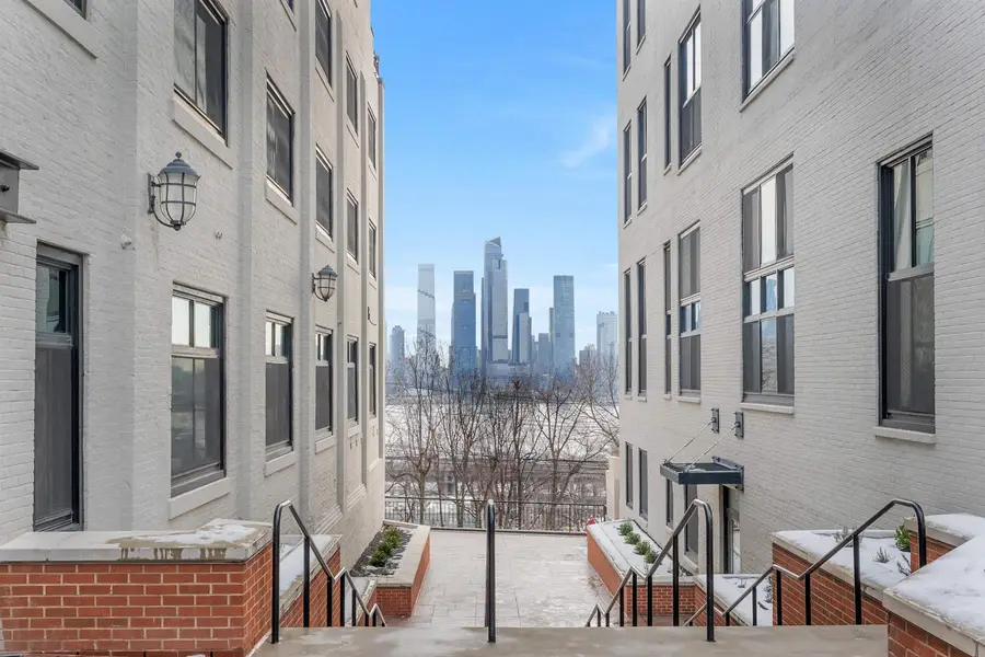 518 GREGORY AVE #C413, Weehawken, NJ 07086 - Image #2