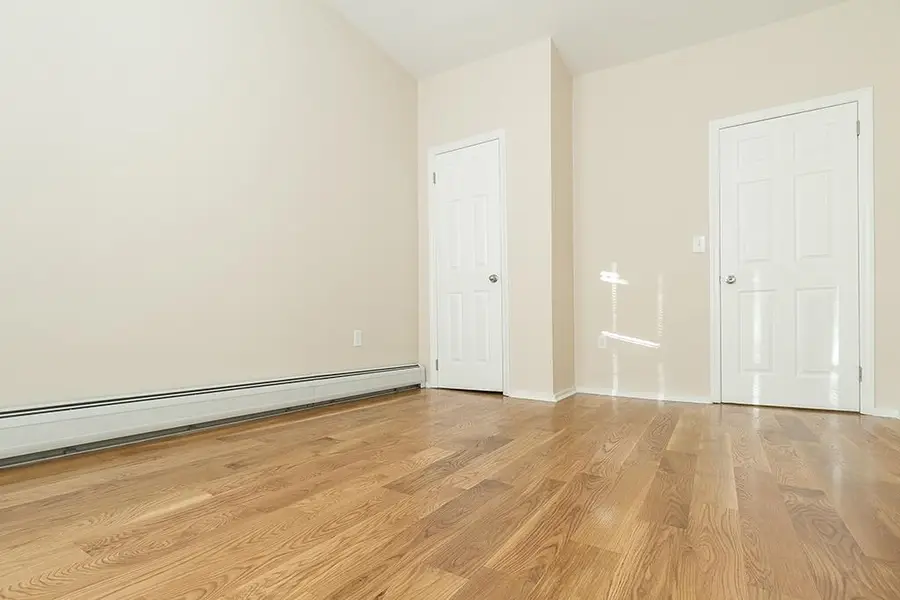 294 DUNCAN AVE, Jersey City, NJ 07306 - Image #2