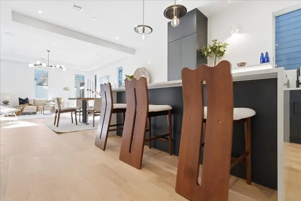 105 LAIDLAW AVE #3, JC, Heights, NJ 07306