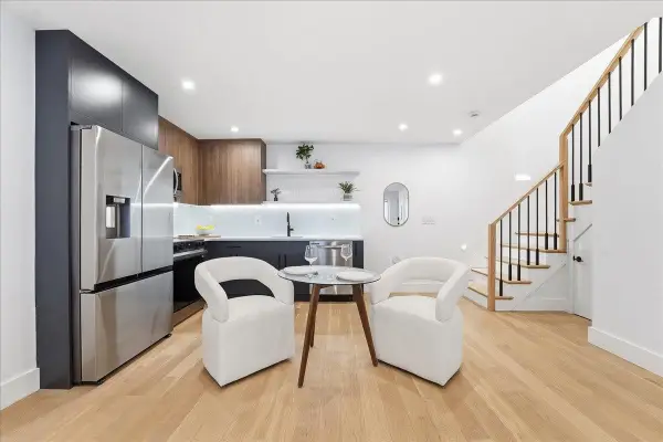 105 LAIDLAW AVE #4, JC, Heights, NJ 07306