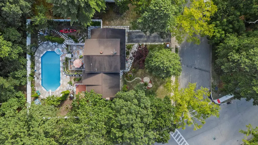 27 SQUIRE CT, Toms River, NJ 08753 - Image #2