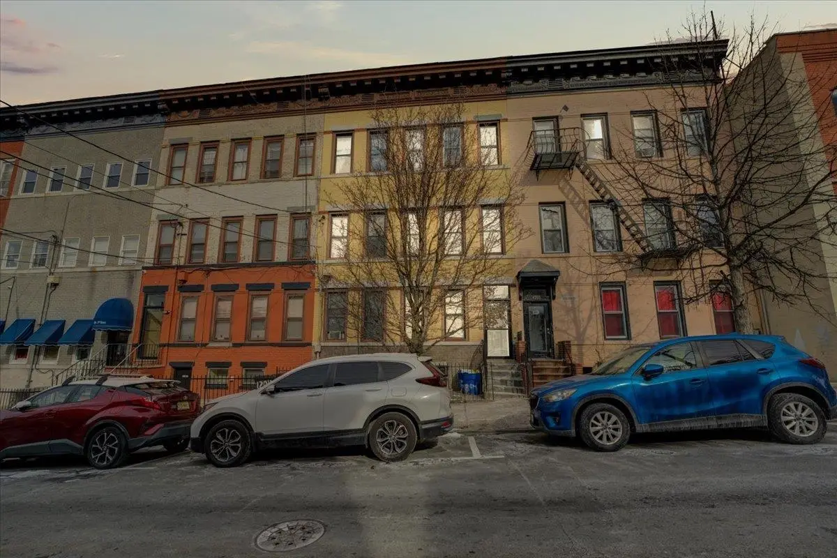 1202 13TH ST #C302, North Bergen, NJ 07047 - Image #1