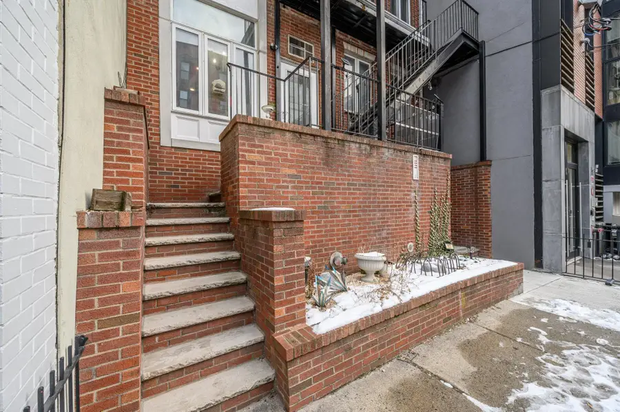 117 CLINTON ST #1F, Hoboken, NJ 07030 - Image #2
