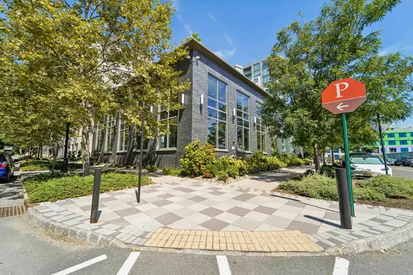 9 AVENUE AT PORT IMPERIAL #922, West New York, NJ 07093-7164