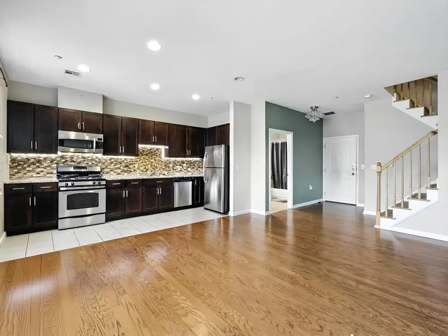 1209 SUMMIT AVE #402, Jersey City, NJ 07307 - #2