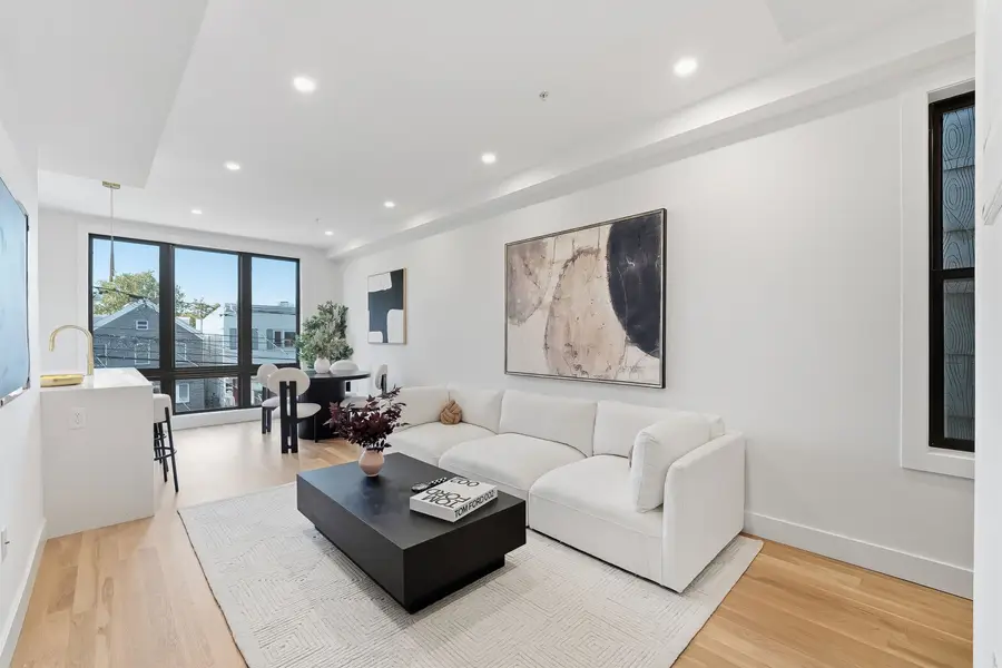 28 BEACON AVE #2A, Jersey City, NJ 07306 - Image #2