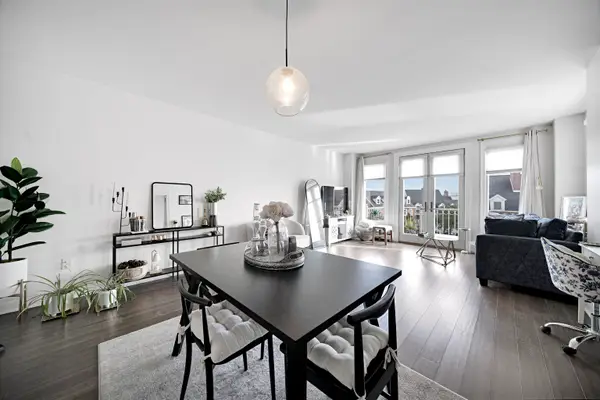 204 SHEARWATER CT WEST #33, JC, Bergen-Lafayett, NJ 07305