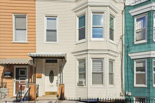 158 HOPKINS AVE, JC, Heights, NJ 07306-2515