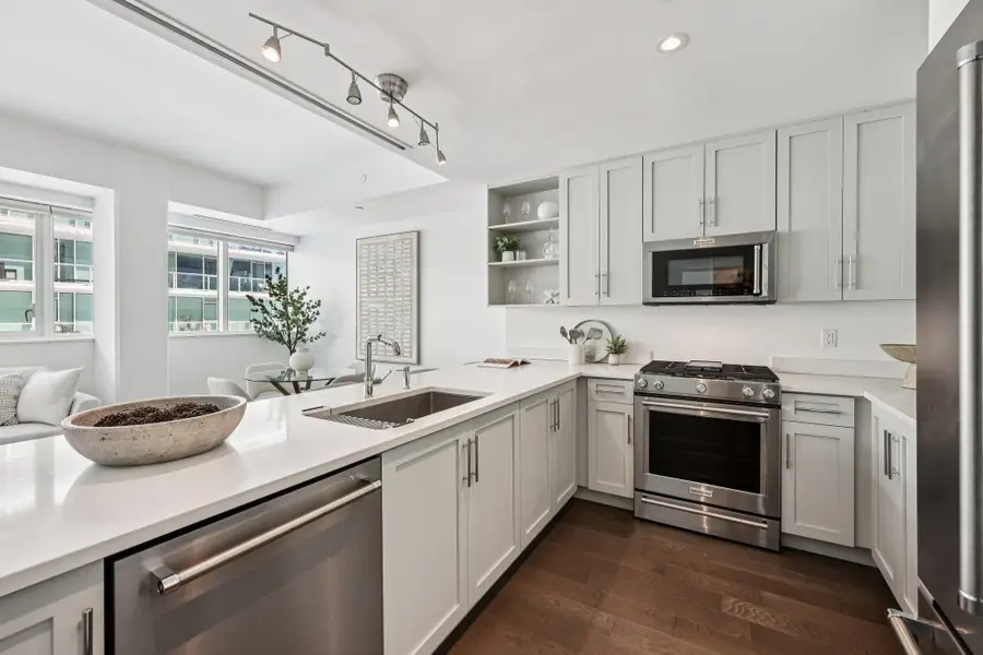 800 AVENUE AT PORT IMPERIAL #416, Weehawken, NJ 07086 - Image #2