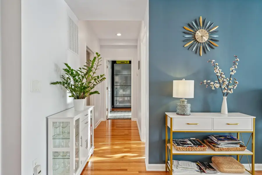 203-207 HACKENSACK PLANK RD #4B, Weehawken, NJ 07086 - Image #3