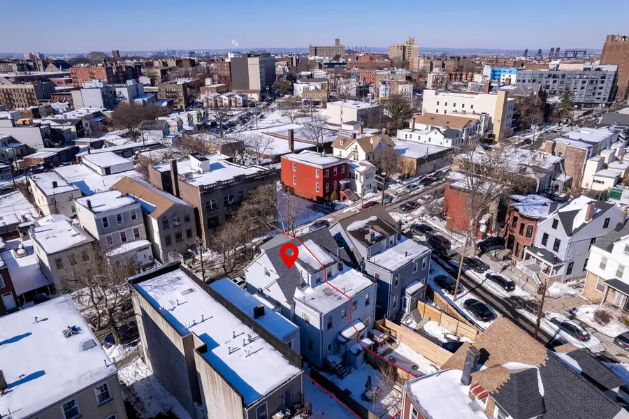 32 STORMS AVE, Jersey City, NJ 07306 - #3