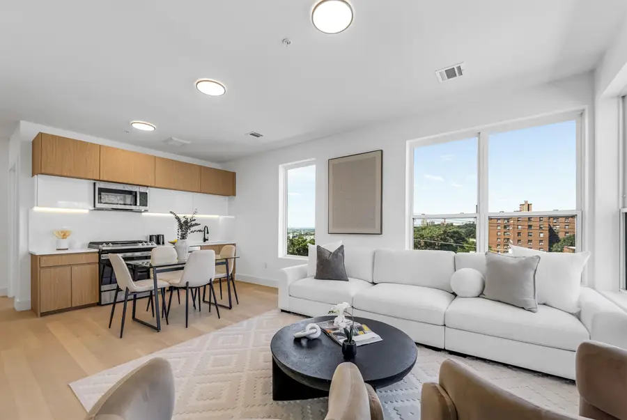 649 38TH ST #PH2, Union City, NJ 07087 - Image #3