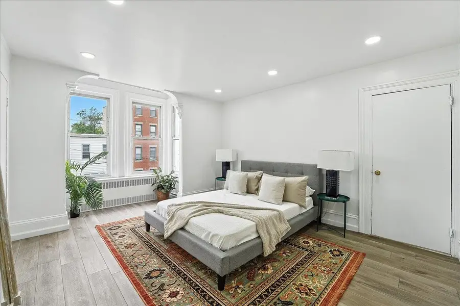 283 GRIFFITH ST, Jersey City, NJ 07307 - #2