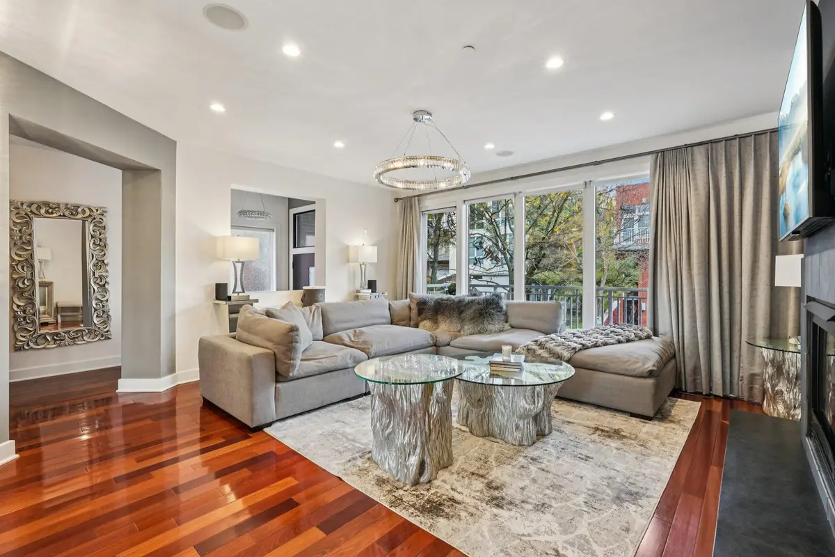 25 VELA WAY #25, Edgewater, NJ 07020 - Image #1