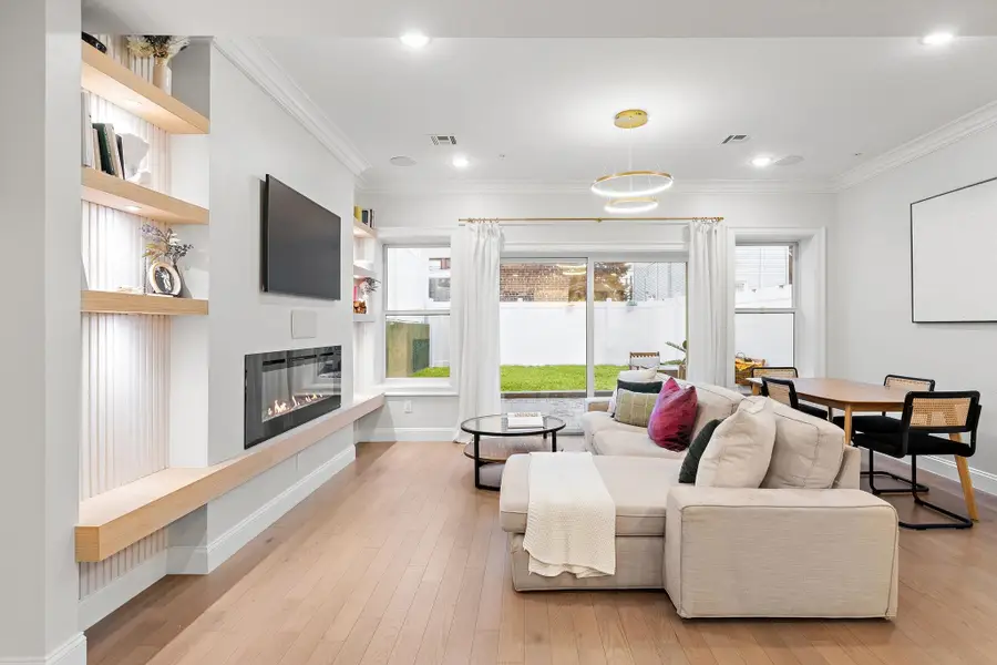 414 NEW YORK AVE #A, Jersey City, NJ 07307 - #3