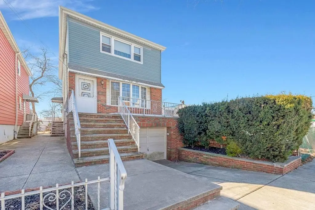 134 WEST 49TH ST, Bayonne, NJ 07002 - #1
