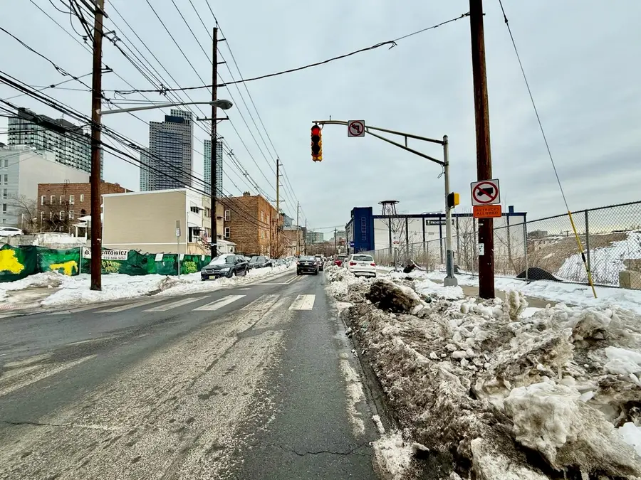 173 BALDWIN AVE, Jersey City, NJ 07306 - #2