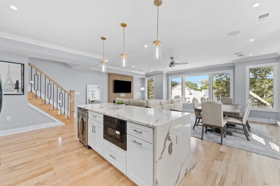 335 VIRGINIA AVE #2, Jersey City, NJ 07304 - #2