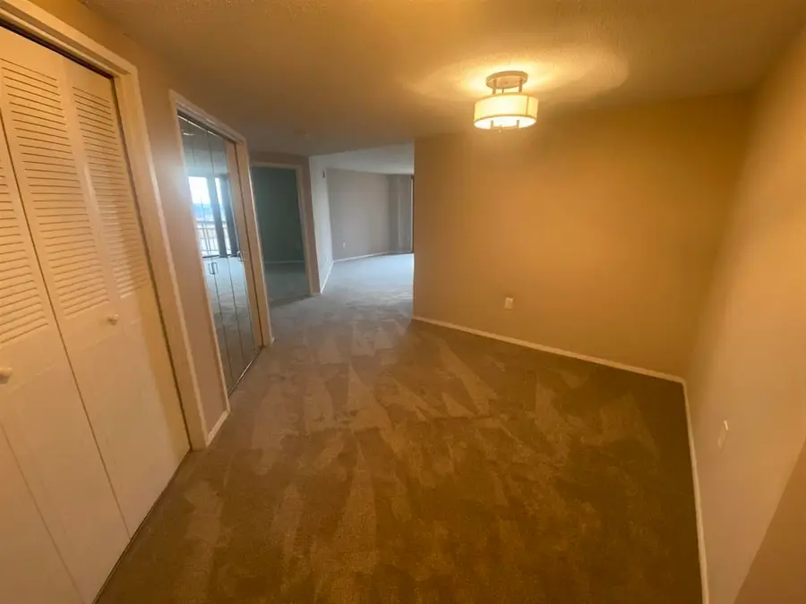 1836 HARMON COVE TOWER #1836, Secaucus, NJ 07094 - #2