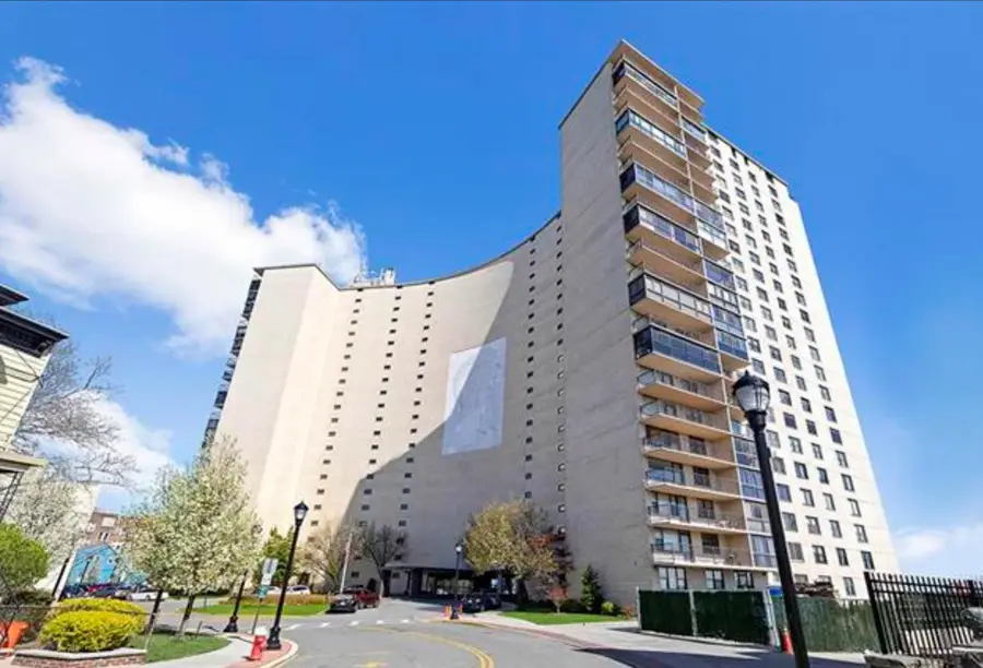 380 MOUNTAIN RD #805, Union City, NJ 07087 - #3