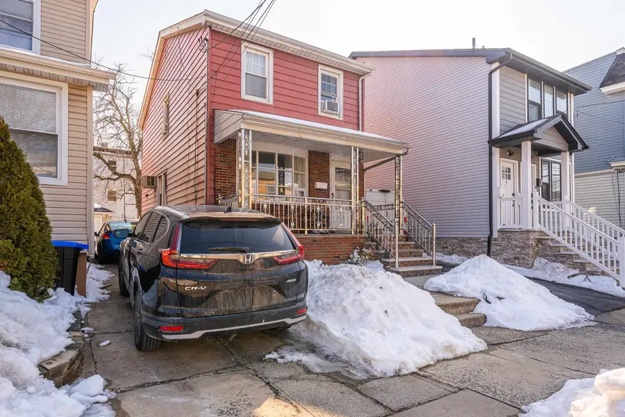 728 DEVON ST, Kearny, NJ 07032 - #3