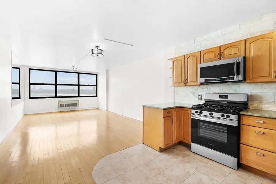 7004 BLVD EAST #19C, Guttenberg, NJ 07093 - #3