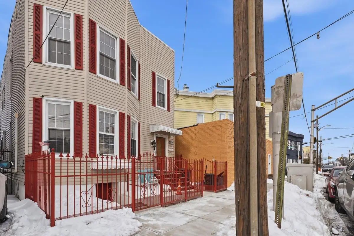 921 PATERSON PLANK RD, North Bergen, NJ 07047 - #1