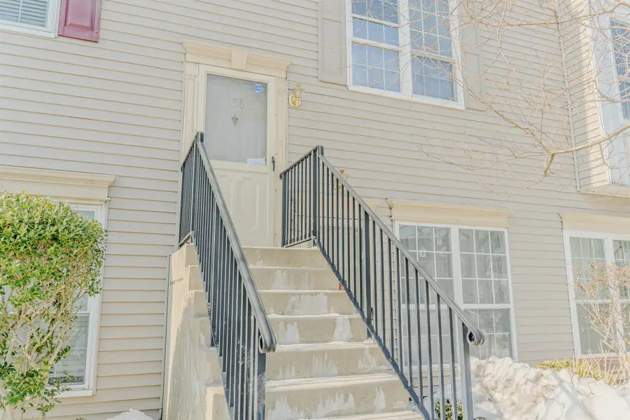 156 COTTONWOOD ST, Jersey City, NJ 07305-4865 - #2