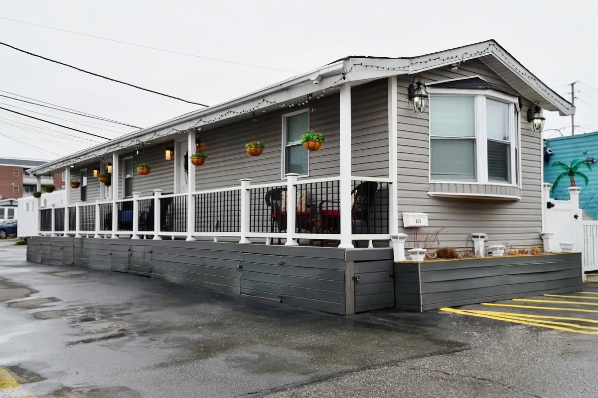 190 WEST 24TH ST, Bayonne, NJ 07002 - #1