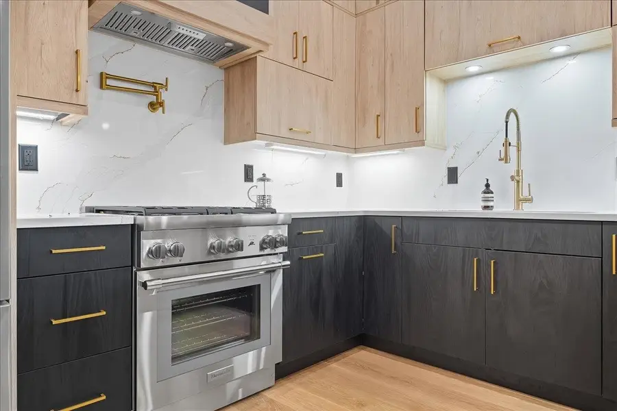 134 HANCOCK AVE #1, Jersey City, NJ 07307 - #3