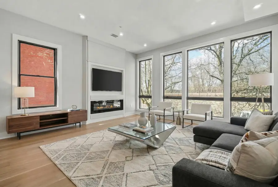 160 CENTRAL AVE #2, Jersey City, NJ 07307 - #3