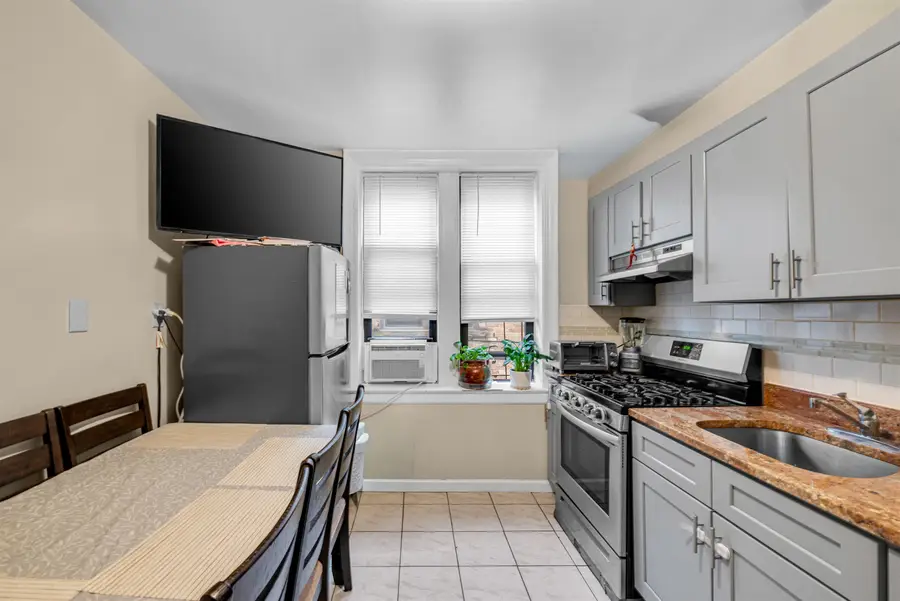 527-529 34TH ST #D2, Union City, NJ 07087 - #2