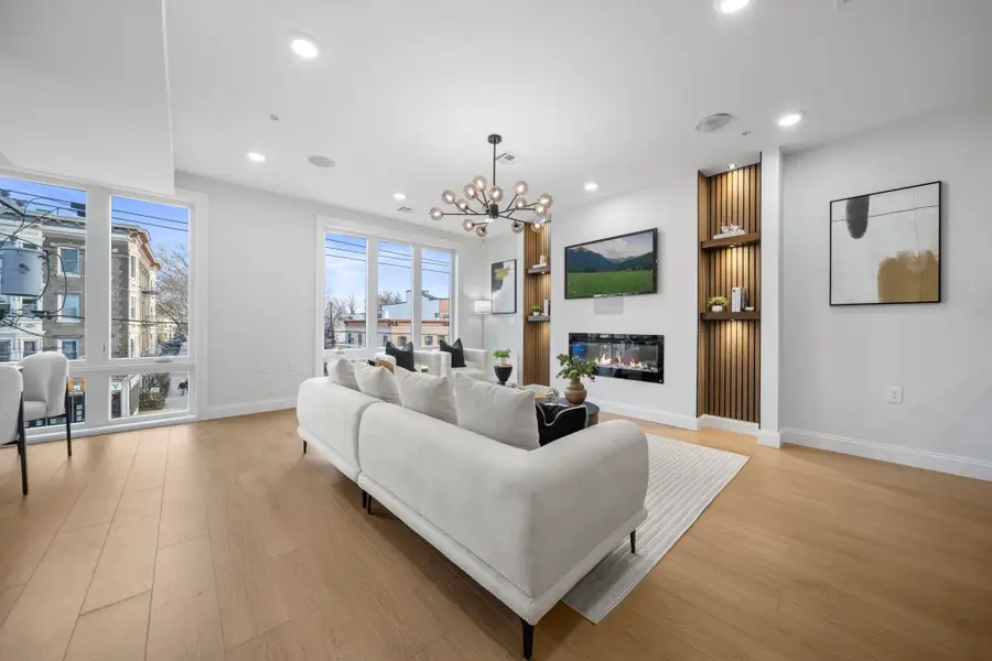 3447 JOHN F KENNEDY BLVD #4, Jersey City, NJ 07307 - #3