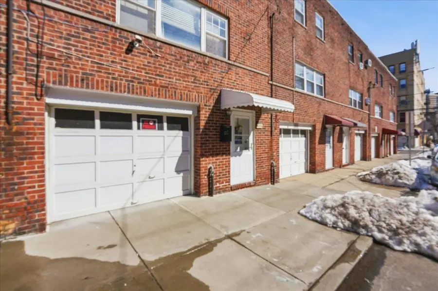 406a 50TH ST, West New York, NJ 07093 - #2