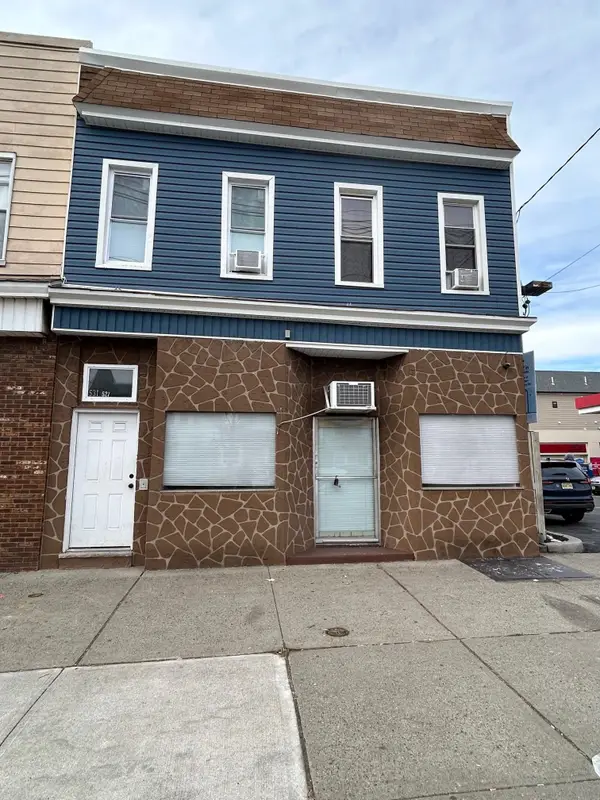 527-531 KENNEDY BLVD, Bayonne, NJ 07002