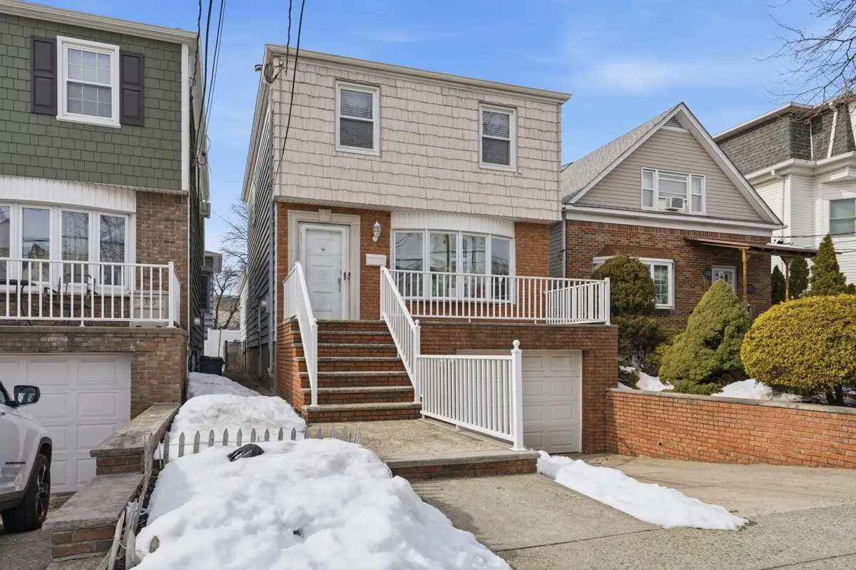 141 KENNEDY BLVD, Bayonne, NJ 07002 - #1