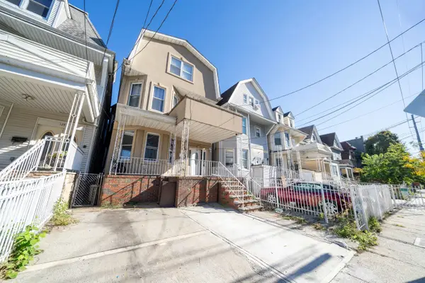 126 ARLINGTON AVE, JC, Bergen-Lafayett, NJ 07305