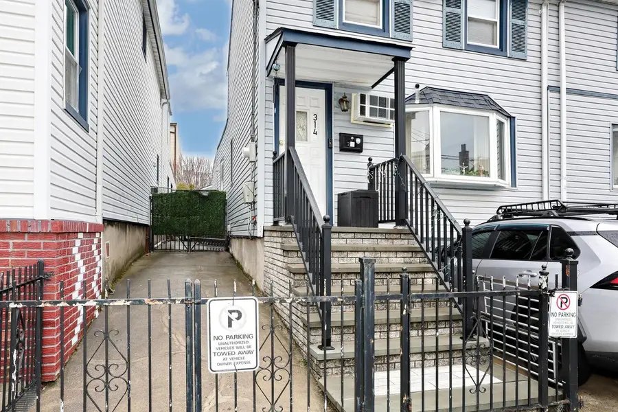 314 42ND ST, Union City, NJ 07087 - #2