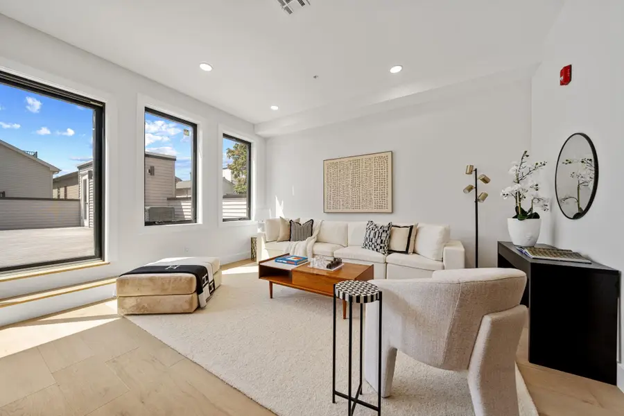 17 LEONARD ST #3, Jersey City, NJ 07307 - #3