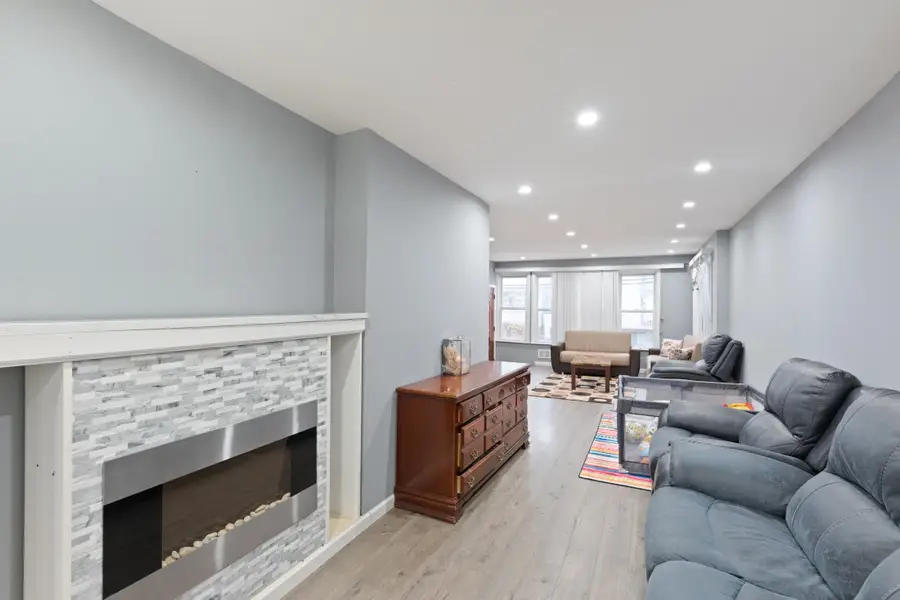 46 EAST 28TH ST, Bayonne, NJ 07002 - #3