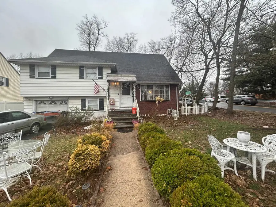 224 KINGS CT, Teaneck, NJ 07666 - #2
