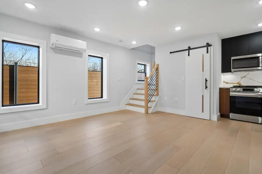 6 ELIZABETH ST #A, Jersey City, NJ 07306 - #2
