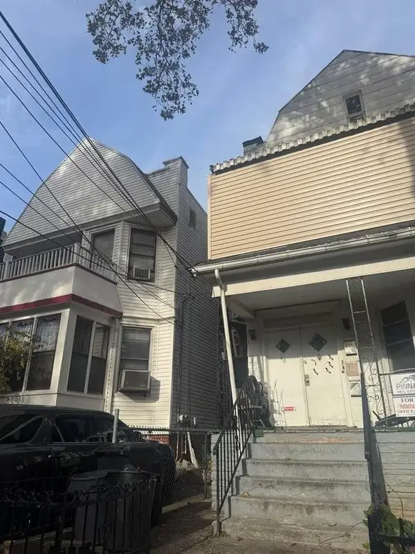 40 WEGMAN PARKWAY, JC, Greenville, NJ 07305